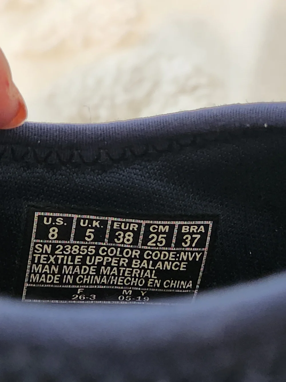 Skechers men slip